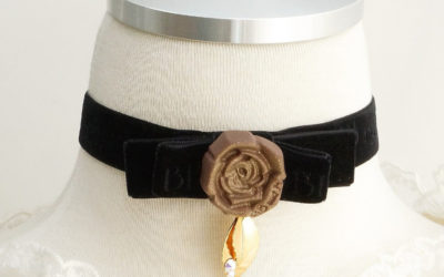 Rose Chocolate Black Velvet Choker