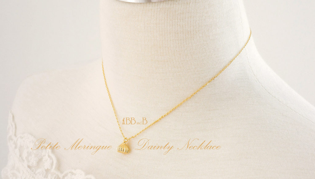 Petite Meringue Dainty Necklace