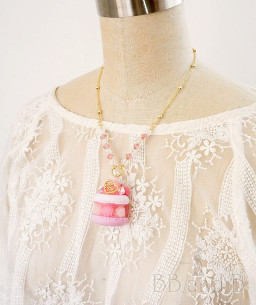 Pretty in Pink Short Necklace
