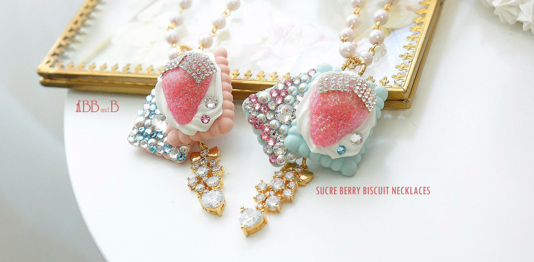 Sucré Berry Biscuit Necklace